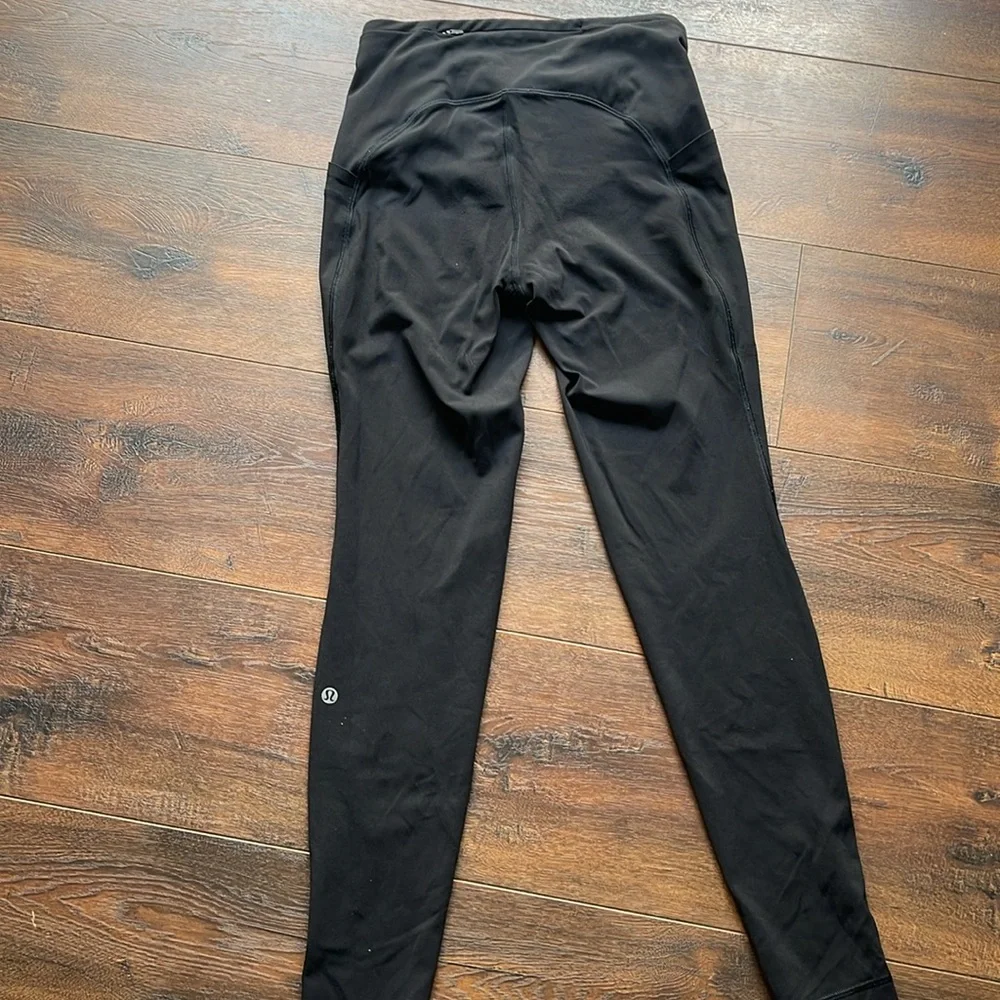 Lululemon leggings, size small